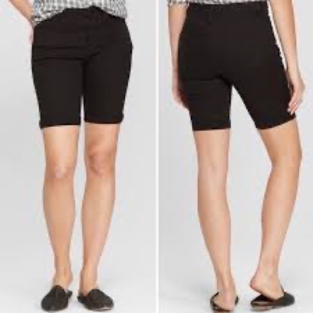 Universal Thread Black Bermuda Shorts size 14